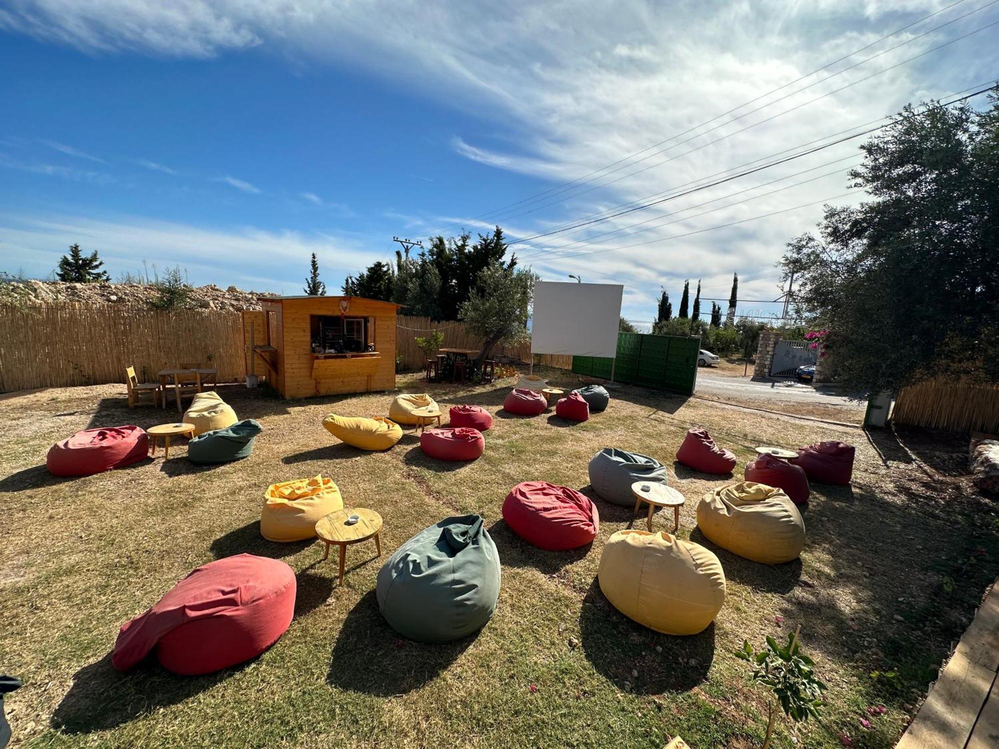 Hotel Alt Camping Dhërmi Exteriér fotografie