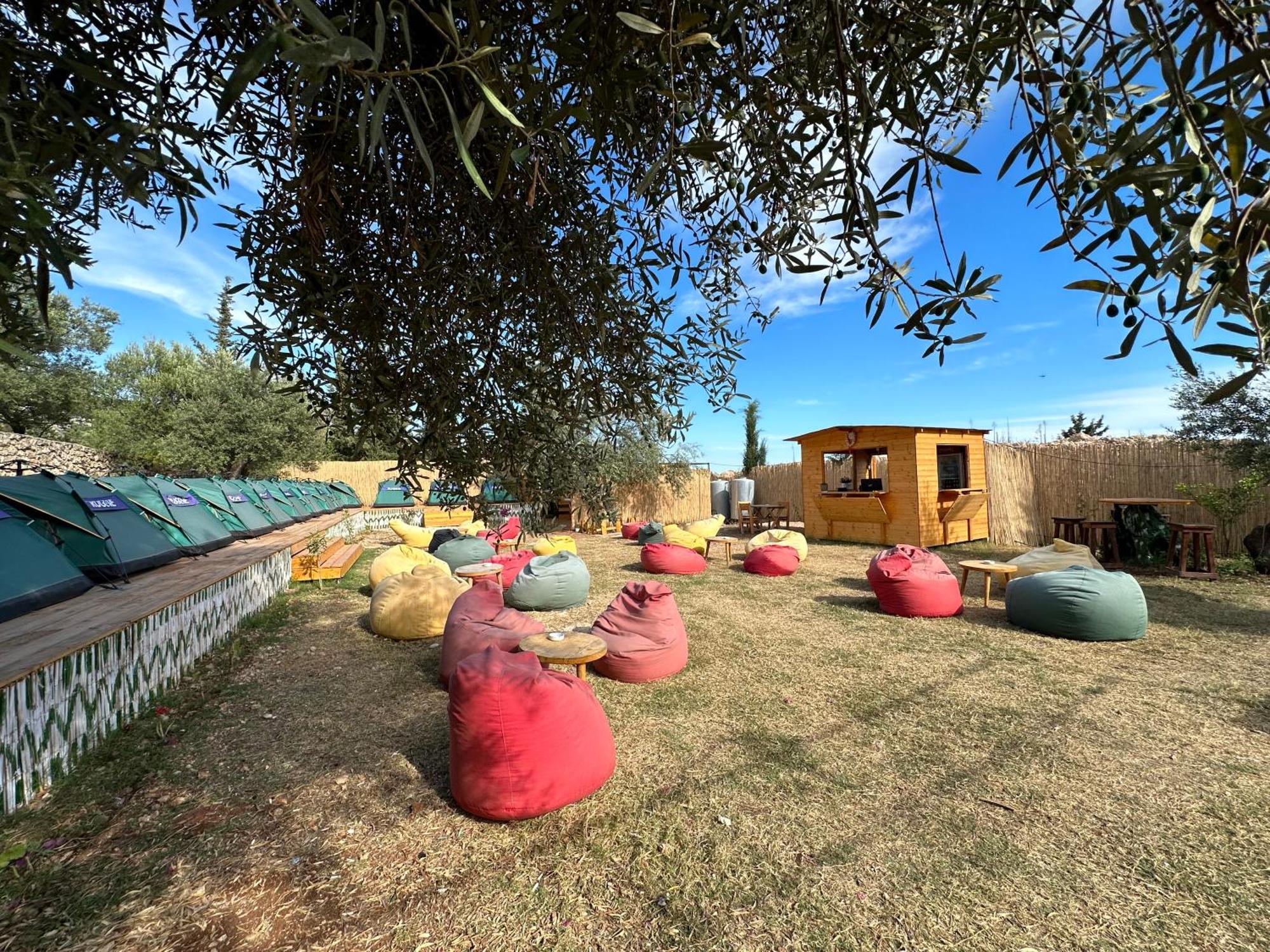 Hotel Alt Camping Dhërmi Exteriér fotografie