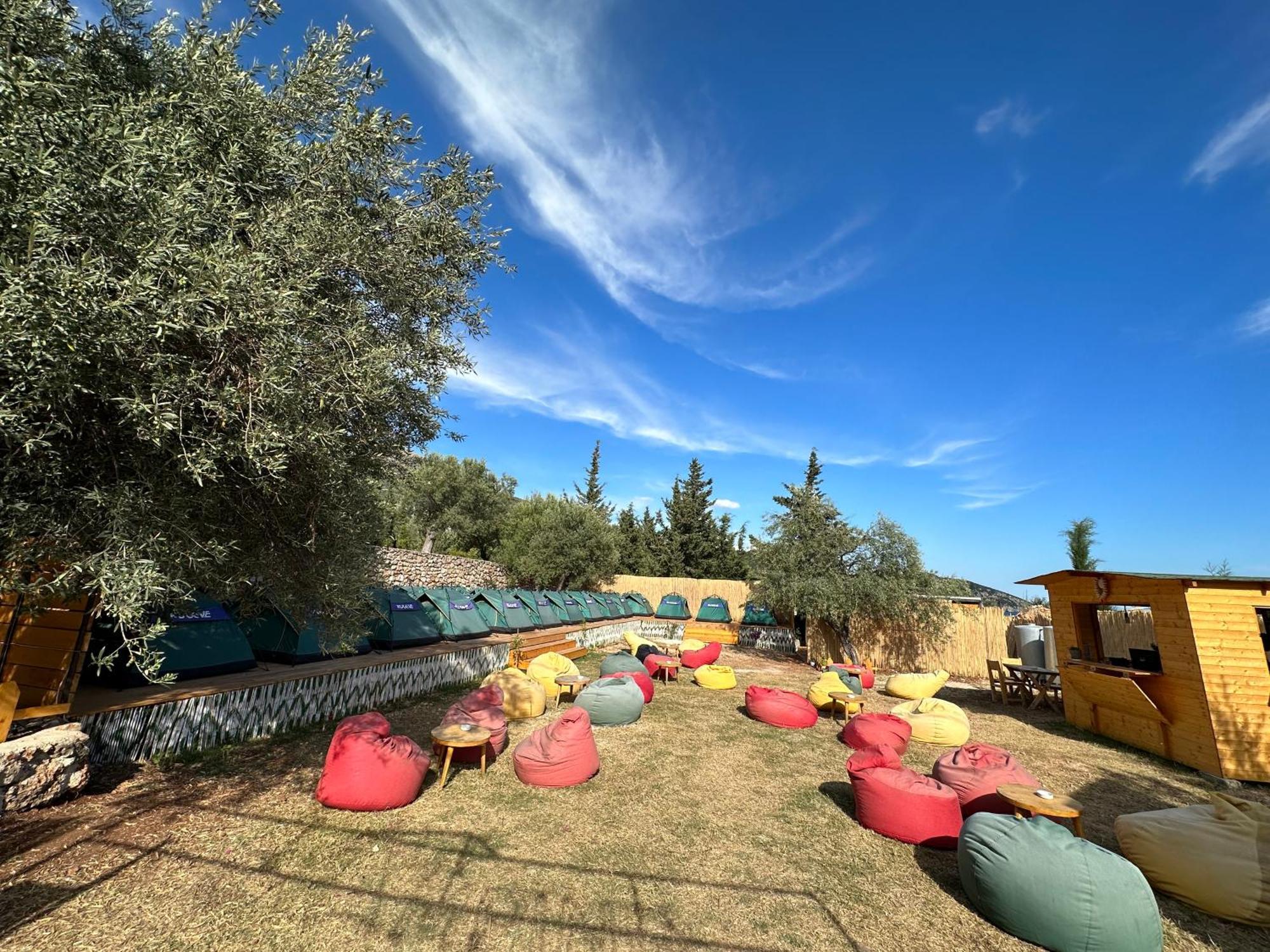Hotel Alt Camping Dhërmi Exteriér fotografie